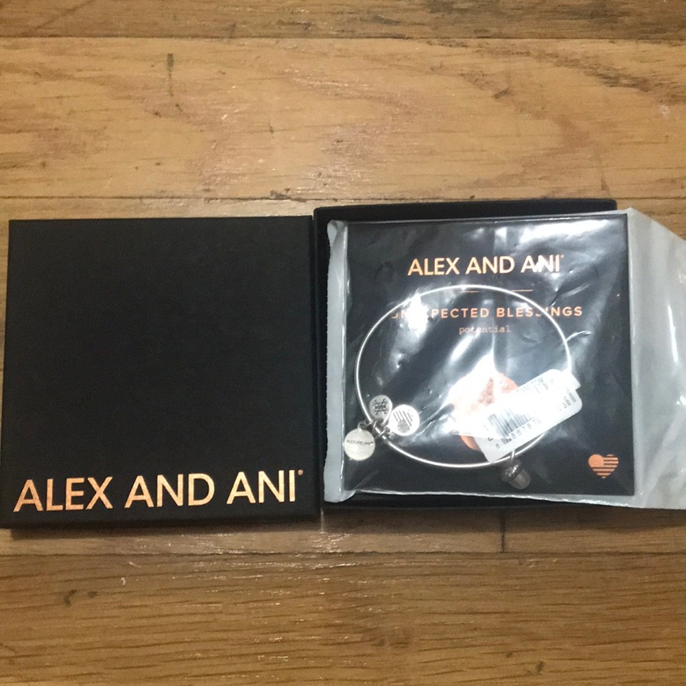 Alex and Ani NEW Acorn Bracelet